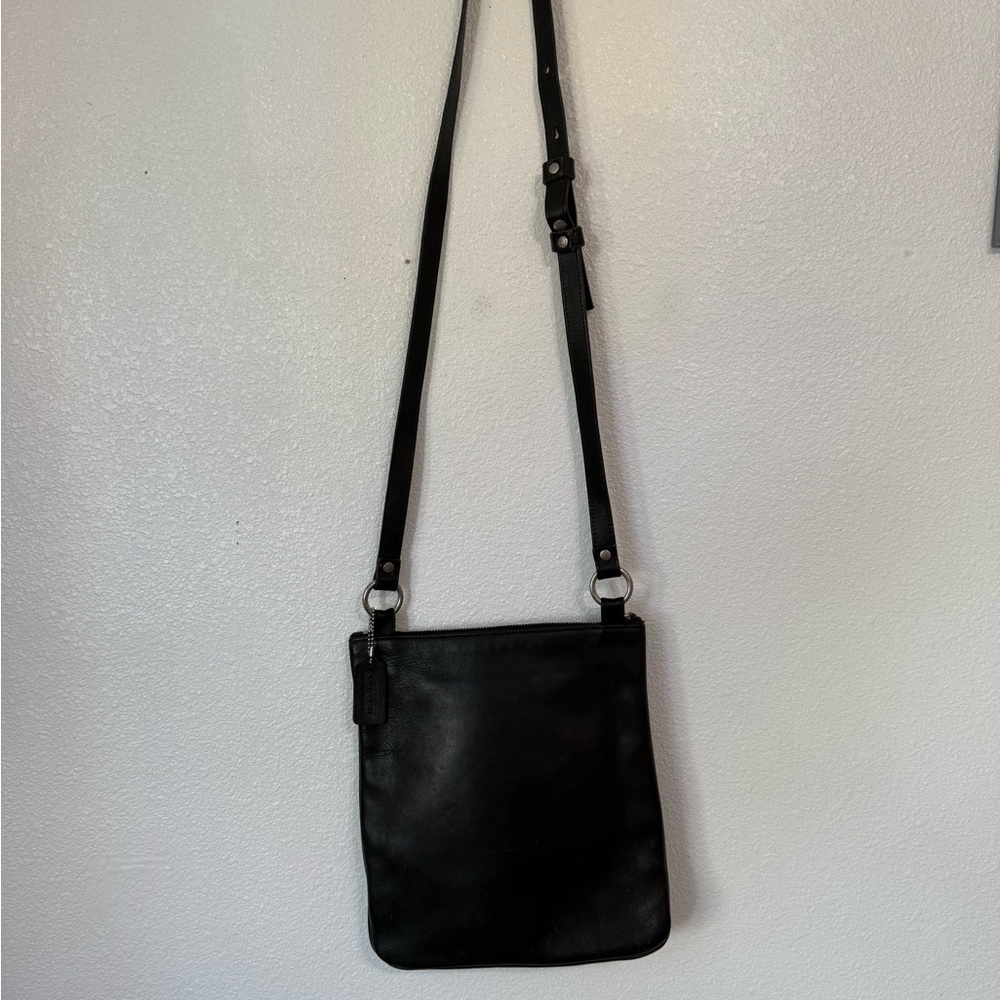Vintage Coach 9457 Chelsea Slim Crossbody Purse Black Leather - Picture 3 of 9